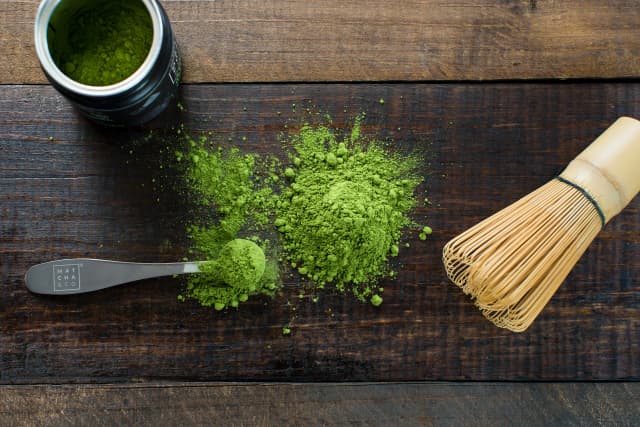 Matcha powder and equipment