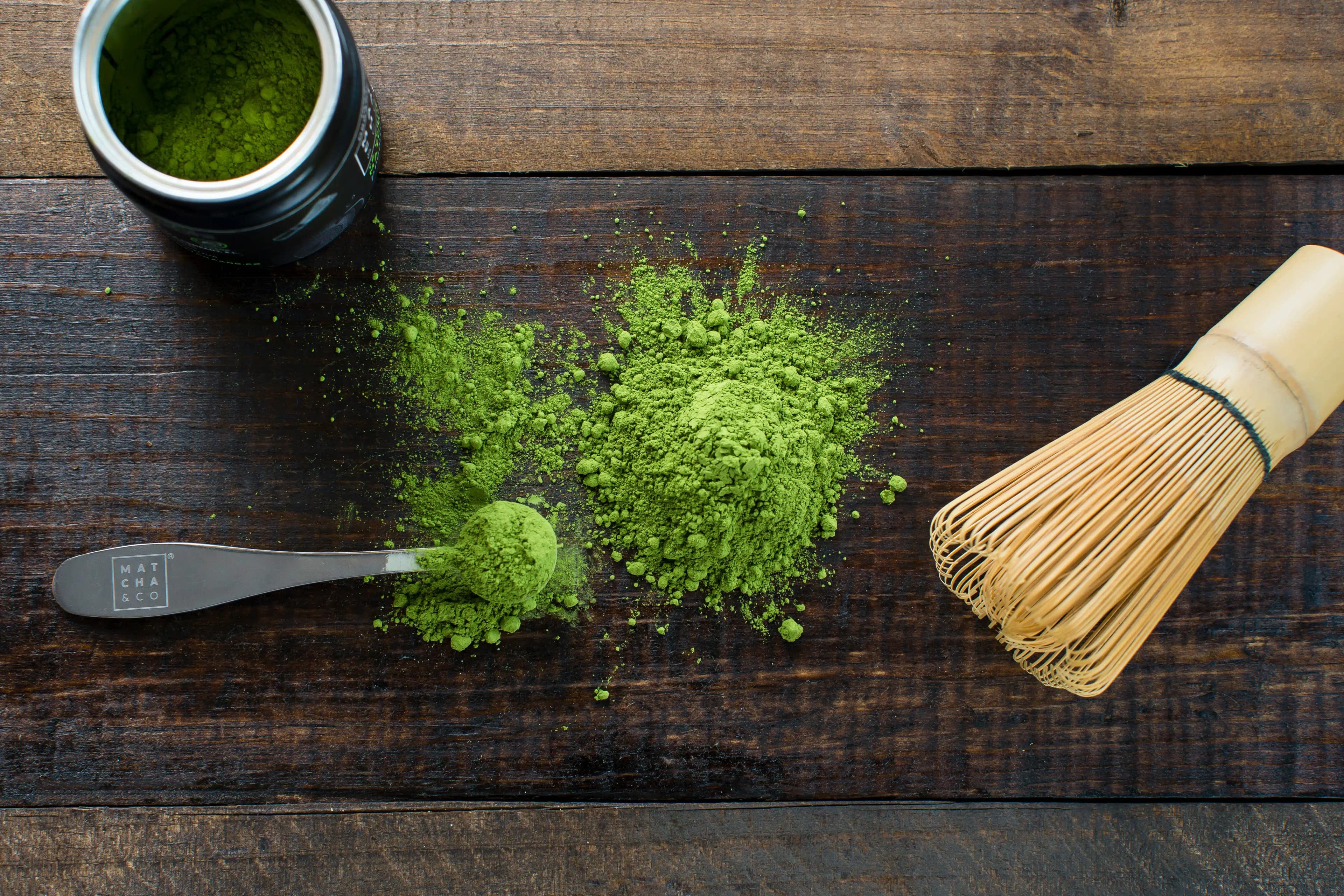 Matcha powder and equipment